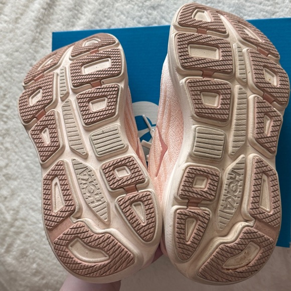 hoka bondi 9 rose - Picture 6 of 7